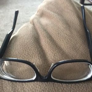 Meet your Posher, Cinsy